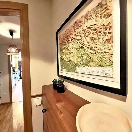 Tenagune - Tucasaenlospirineos Escarrilla