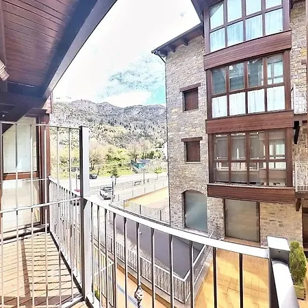 Tenagune - Tucasaenlospirineos Appartamento *